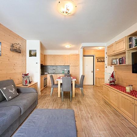Aprica , Lusso A 300M Dalle Piste Da Sci, Garage Privato E Deposito Sci Gratuito Le Bratte Exterior foto