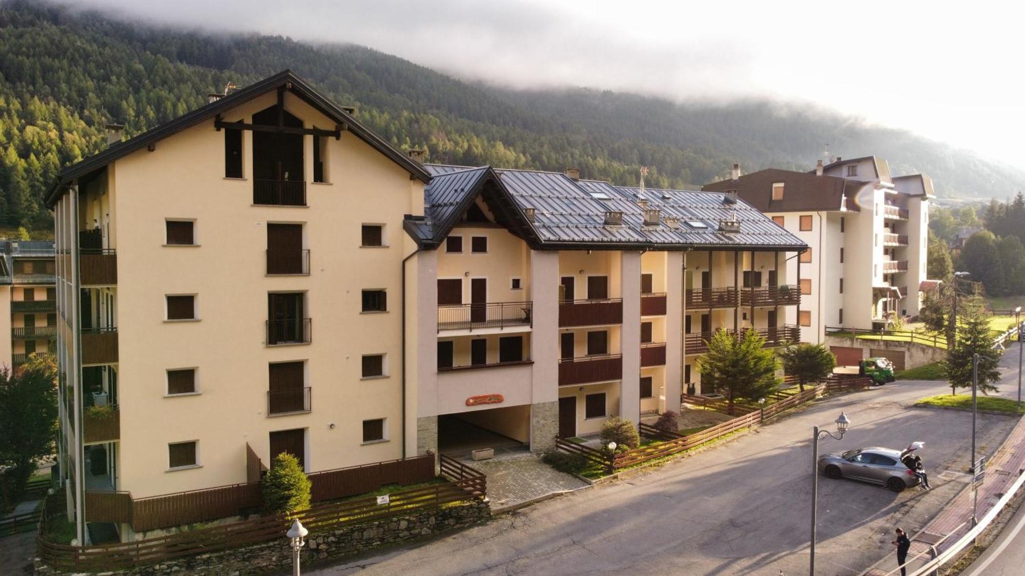 Aprica , Lusso A 300M Dalle Piste Da Sci, Garage Privato E Deposito Sci Gratuito Le Bratte Exterior foto